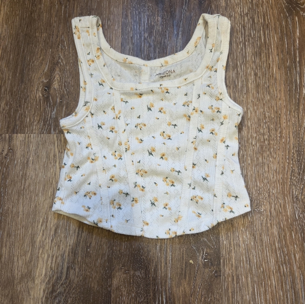 Arizona Jean Company Cream Floral Cropped Tank Top